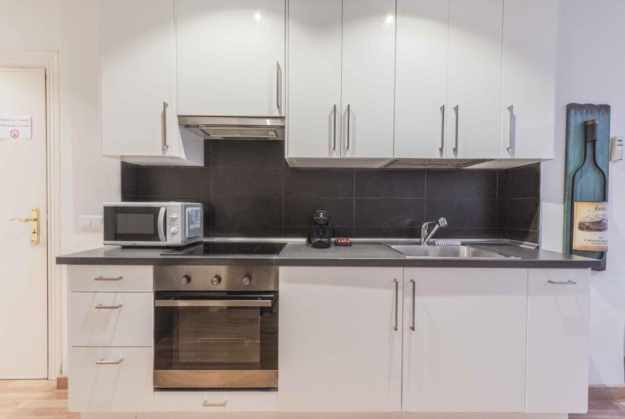 Modern Gem In Heart Of Malaga, Near Sights Rems Apartment Bagian luar foto
